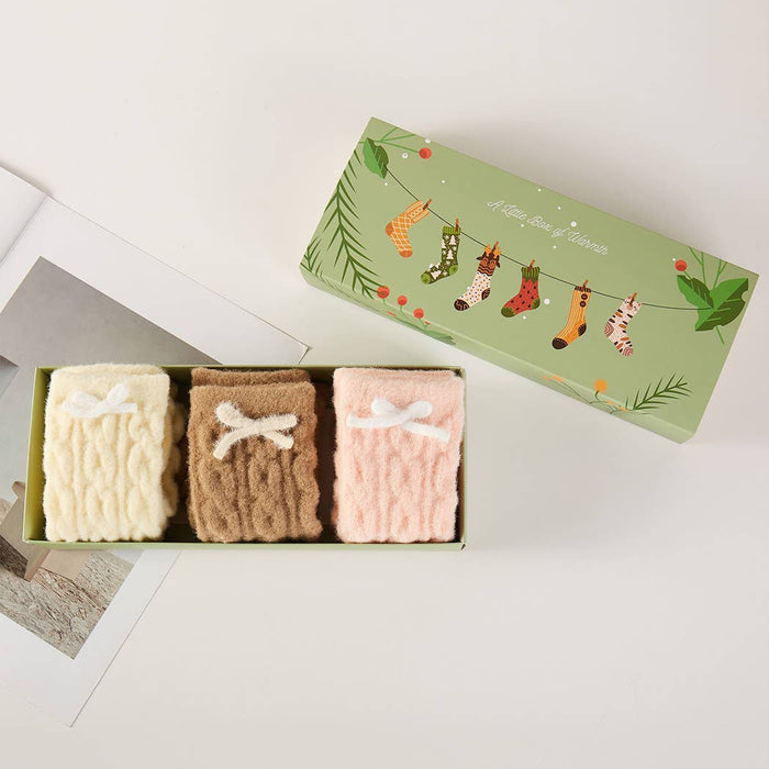 Twisted Cable Knit Fuzzy Sock Gift Set