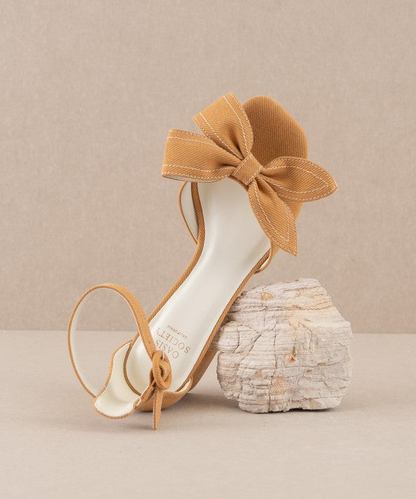 The Vigo Bow Heel