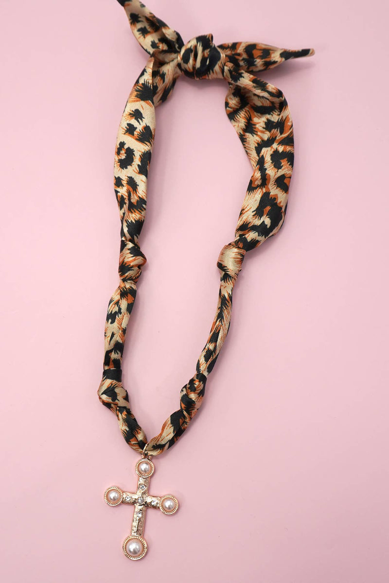 HANDMADE SCARF CHARM NECKLACE