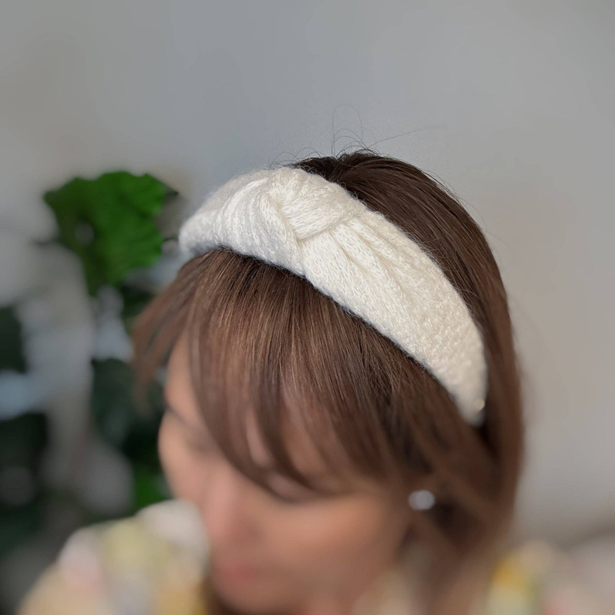 Cabled Knit Knotted Headband