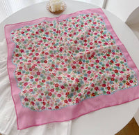 DITSY PRINT SILKY FEELING BANDANA SCARF