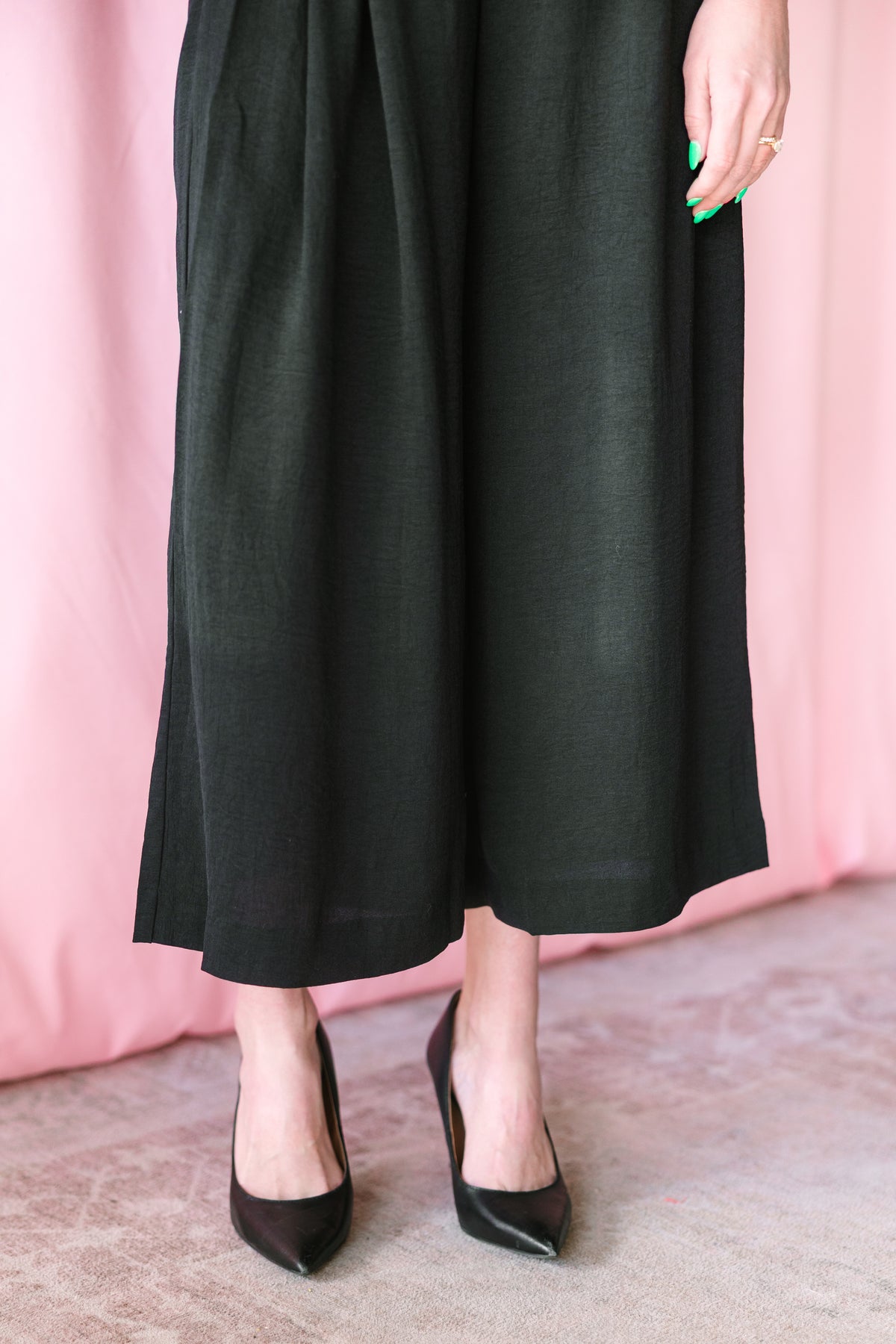 Black Sleeveless Top & Pants Set