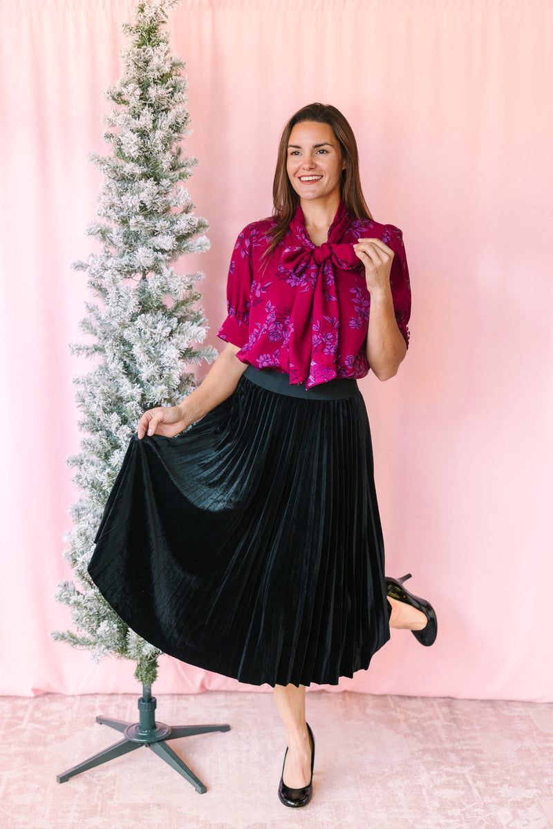 Black Velvet Pleats Skirt