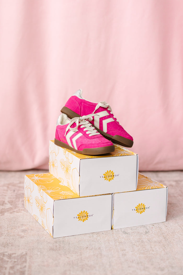 Neevan Fuchsia Sneaker