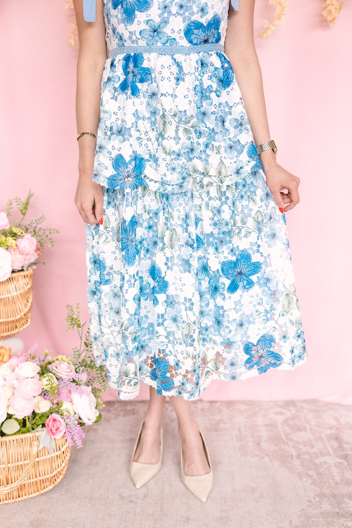floral crochet lace dress Jorunn White Braided Floral Crochet Midi Dress, S / White