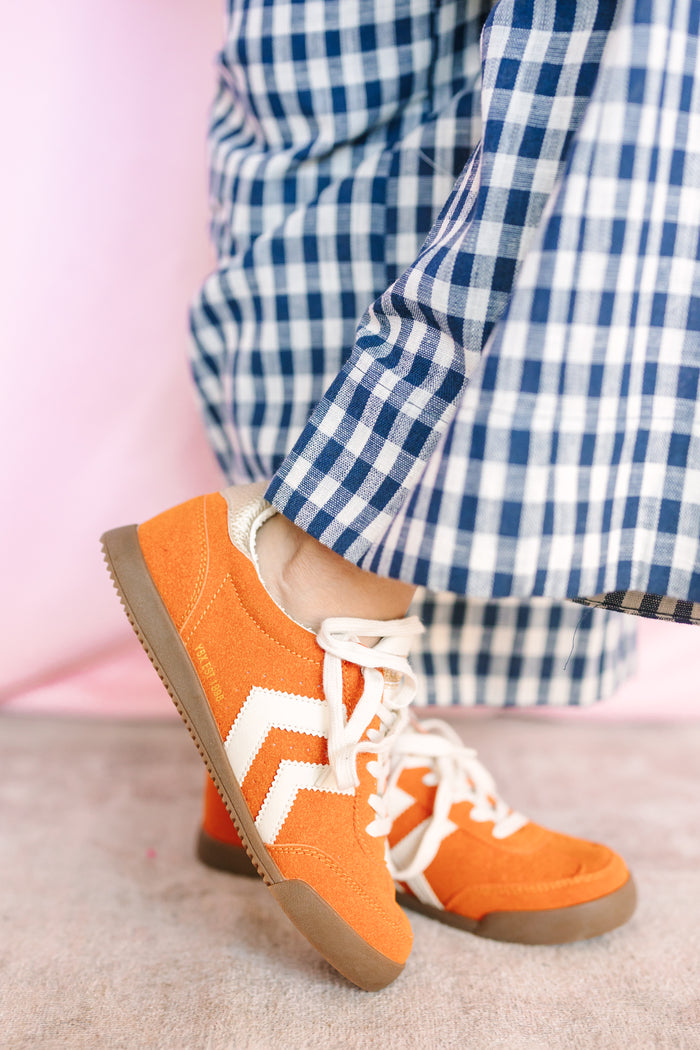 Neevan Orange Sneaker
