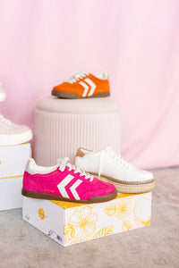 Neevan Orange Sneaker