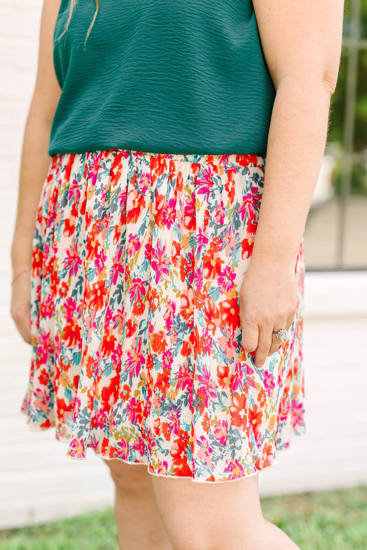 Flower Pleated Detail Skirt