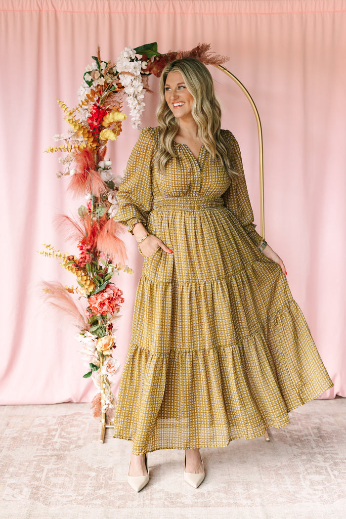 Medallion Notched Collar Maxi Dress