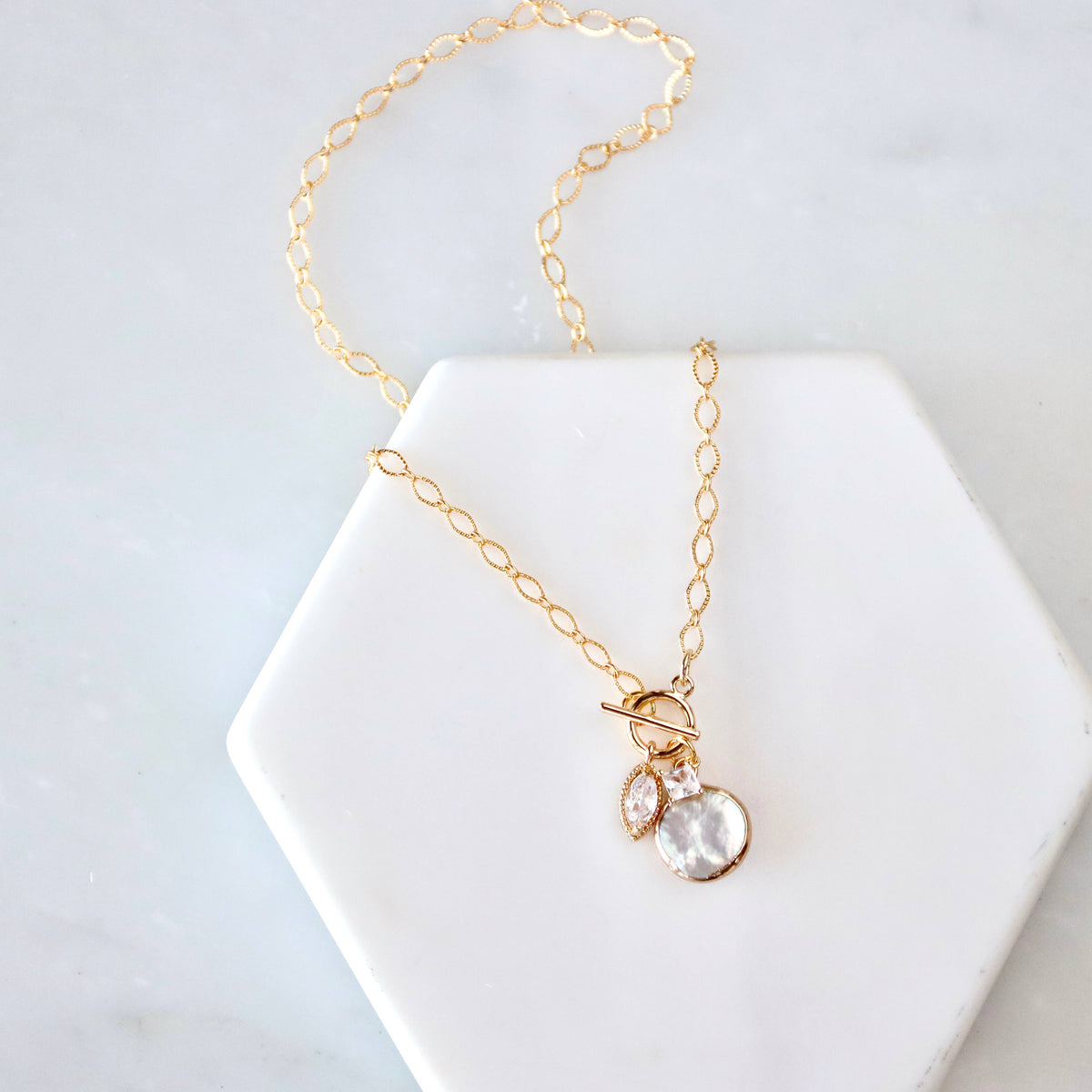Freshwater Pearl Coin Toggle Necklace
