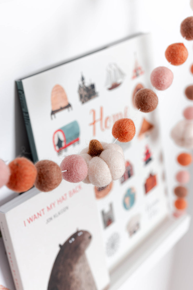 White Pumpkin Harvest Felt Garland